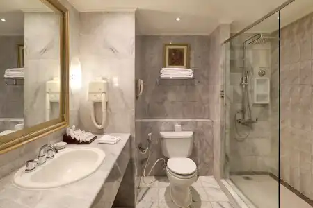Villa at Discovery Kartika Plaza - 9