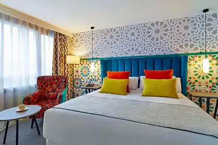 Hesperia Sevilla - 90