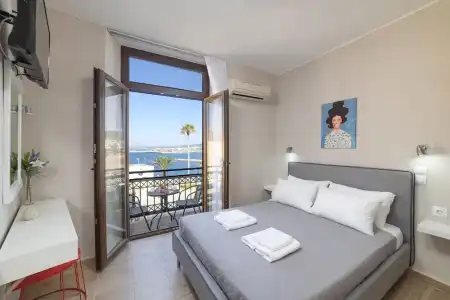 Faros Rooms & Suites - 79