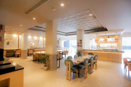 Park Inn by Radisson New Delhi Lajpat Nagar - 19