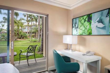 DoubleTree by Hilton San Diego Bayside - 76