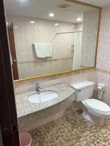 Mall Suites - 400