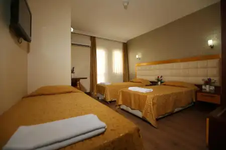 Kayalar - 2