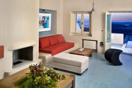 Voreina Gallery Suites - 102