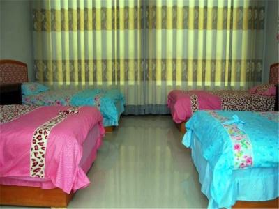 Jiuquan Dunhuang Mengtu Youth Inn - 1