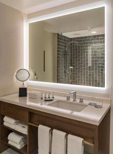 The Westin Galleria Houston - 10