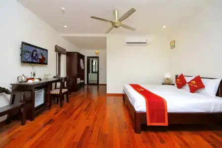 Little Town Villa - 32