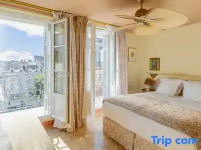 Hôtel Amista Marseille (ancien Hôtel Saint-Louis Vieux Port) - 185