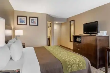 Sonesta Essential NW Houston - 35