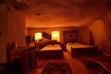 Vineyard Cave - 11