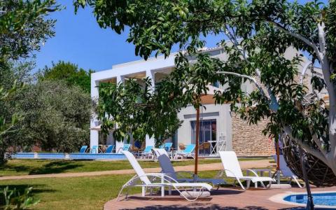 Alonaki Beach - 11
