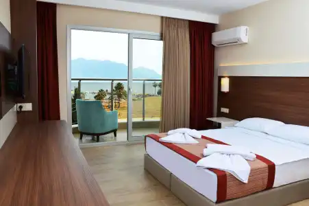 Sunway Club - 13