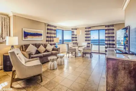 The Waterfront Beach Resort, A Hilton - 190