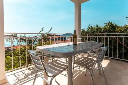 Sun Rose Apartments - 59