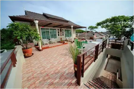 Bee Orchid Pool Villa - 13