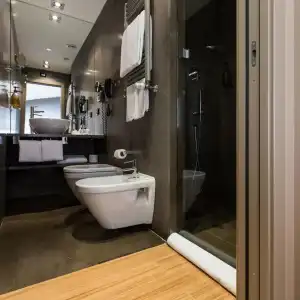 Best Western Plus The Hub - 44