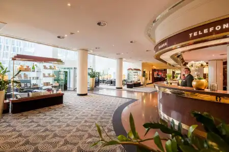 Plaza Premium Darmstadt - 21
