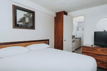 Royal Grove Waikiki - 65