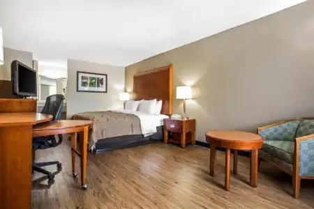 Quality Inn & Suites University Area - 25