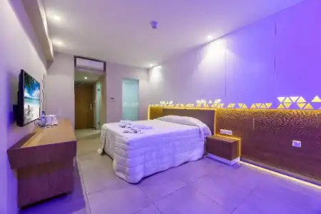 Tasia Maris Seasons - Adults Only - 54