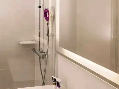Mercure Paris Montparnasse Raspail - 100