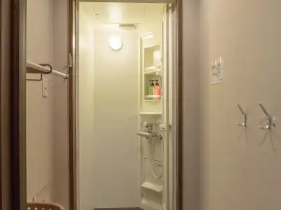 Fukuoka Hana Hostel - 14