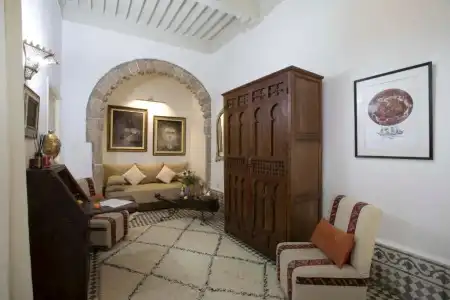 Riad  Emotion - 70