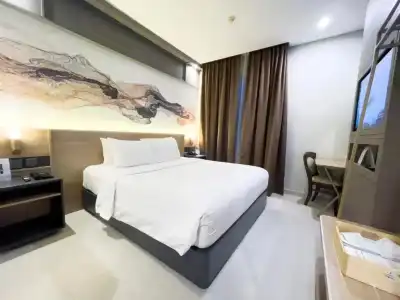 Verse Luxe Wahid Hasyim - 22