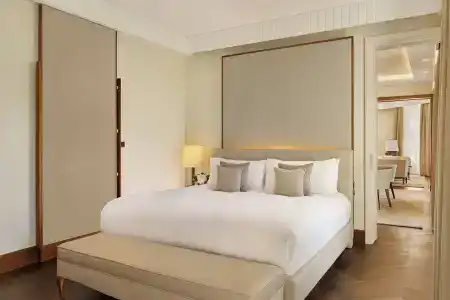 The Ritz-Carlton, - 2
