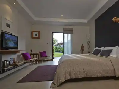 Villa Villa Pattaya - 1