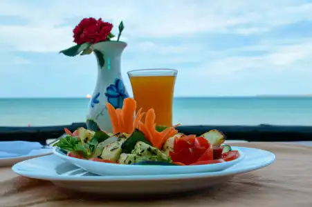 Sunrise Beach Resort - 11