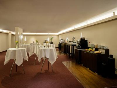Flemings Wien-Stadthalle - 22