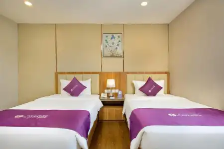 Lavender Riverside - 37