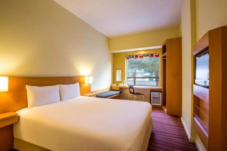 ibis Mall Avenue Dubai - 52