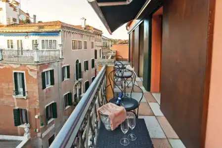 La Fenice Et Des Artistes - 110