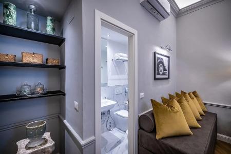 Ungherese Small Luxury - 125