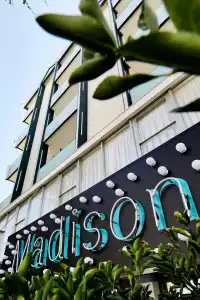 Madison - 0