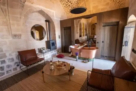 Mirsoum Boutique-hotel - 8