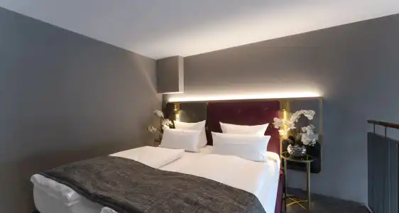 PLAZA Premium München - 2
