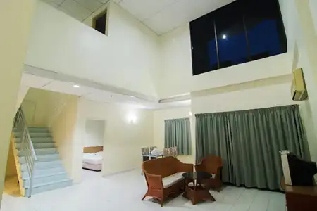Coral Bay Resort - 8