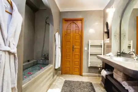 Riad Mazaya - 35
