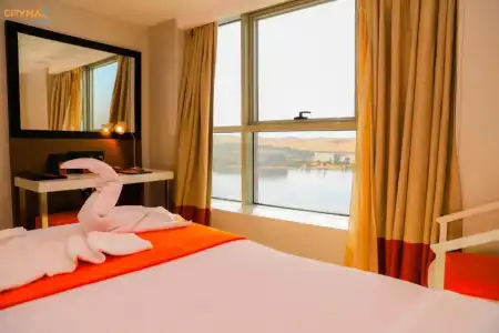 Aswan Plaza - 90