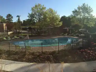 Holiday Inn Greensboro Coliseum by IHG - 17