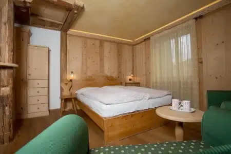 Historic La Stua - 33
