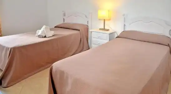 Hostal El Arco - 2
