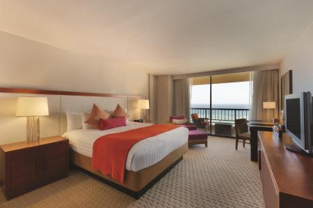 Hyatt Regency Waikiki Beach Resort & Spa - 41