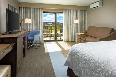 Hampton Inn & Suites Napa - 47