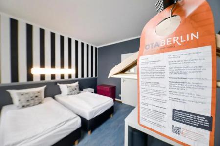 Old Town Hostel - 56