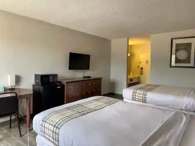 Rodeway Inn Rochester Airport - 26