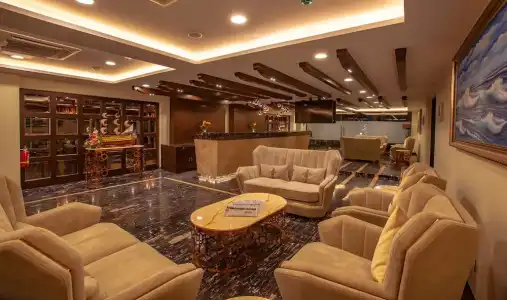 Royale Exotica - 1